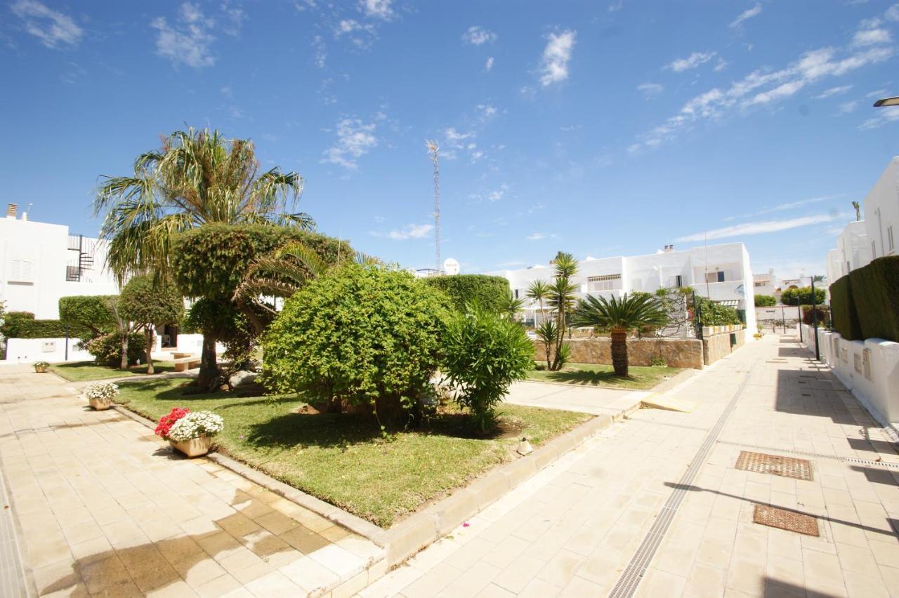 Casa A 400M De Playa, 3 Habitaciones, 2 Banos Y Jardin مْبيرا المظهر الخارجي الصورة