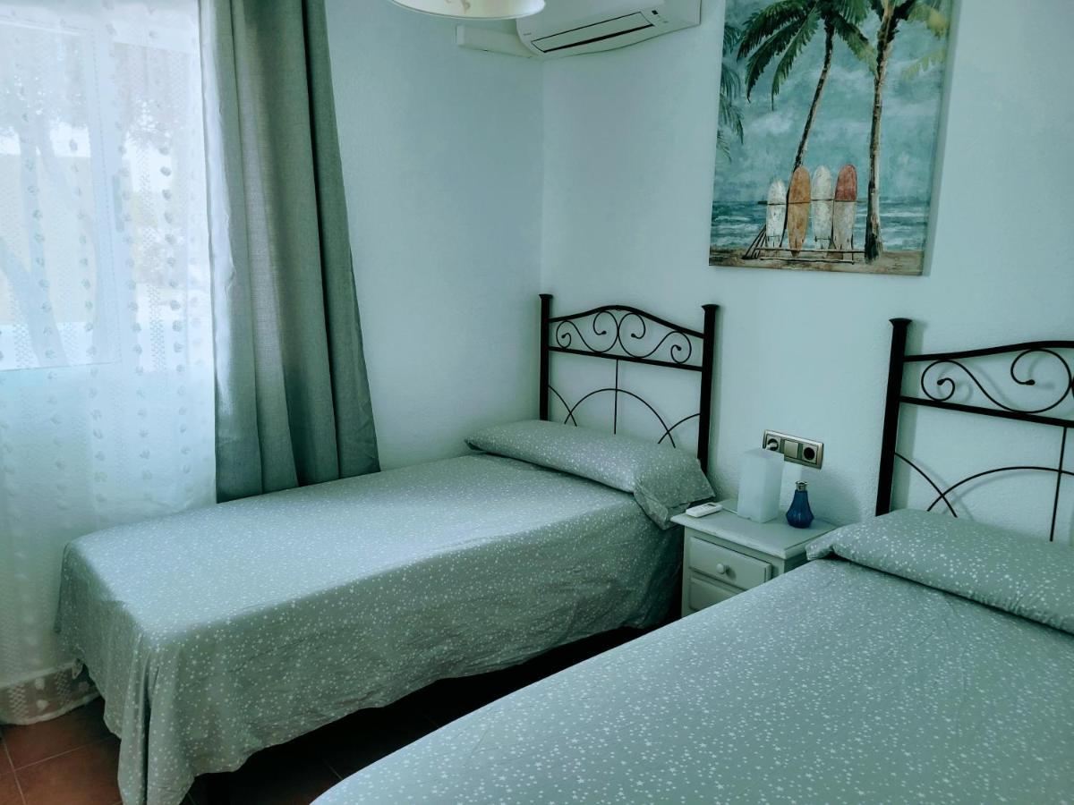 Casa A 400M De Playa, 3 Habitaciones, 2 Banos Y Jardin مْبيرا المظهر الخارجي الصورة